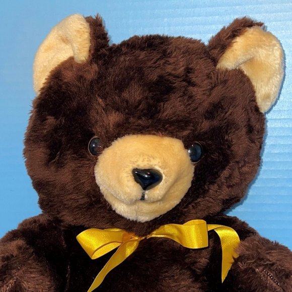 Vintage Cuddle Wit Brown Cream Teddy Bear 15" Plush Stuffed Animal Yellow Ribbon - Picture 2 of 11